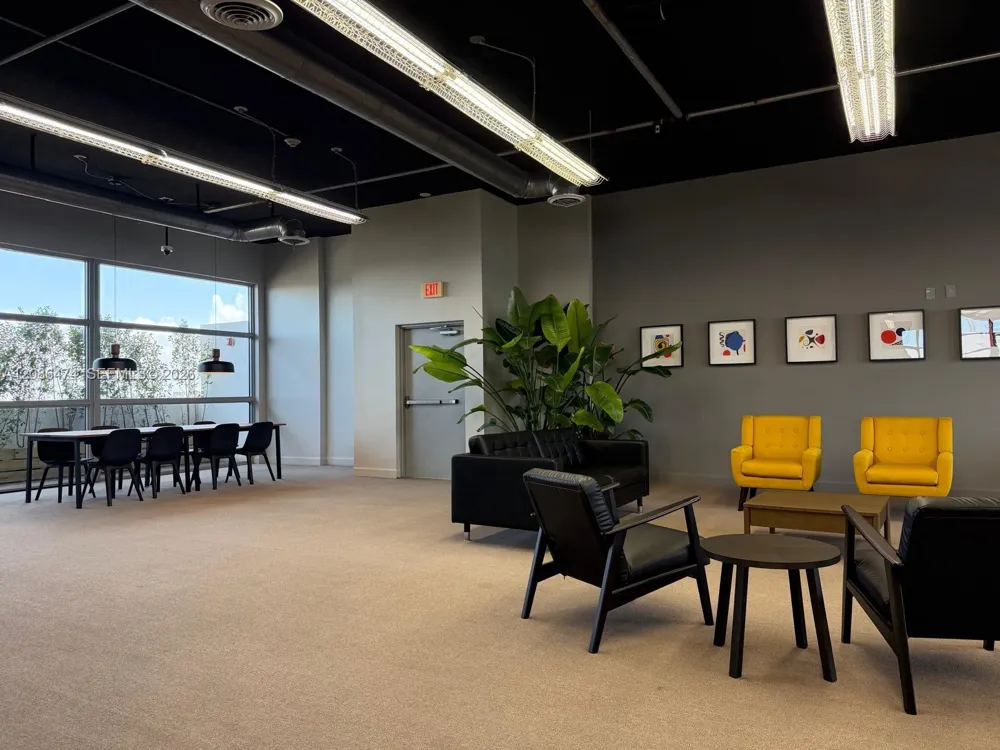 36 NW 6th Ave #908 Miami, FL 33128