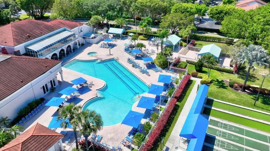5115 EUROPA DRIVE #B Boynton Beach, FL 33437