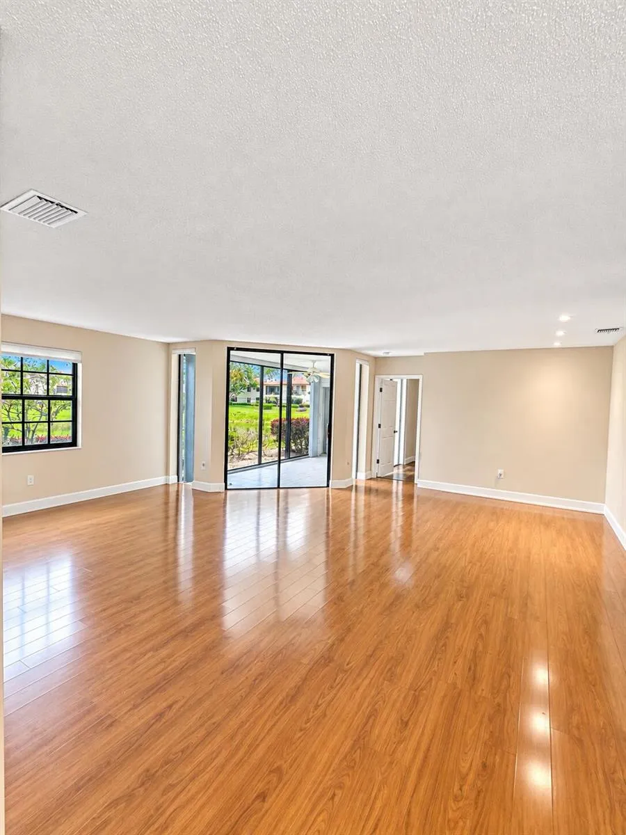 5115 EUROPA DRIVE #B Boynton Beach, FL 33437