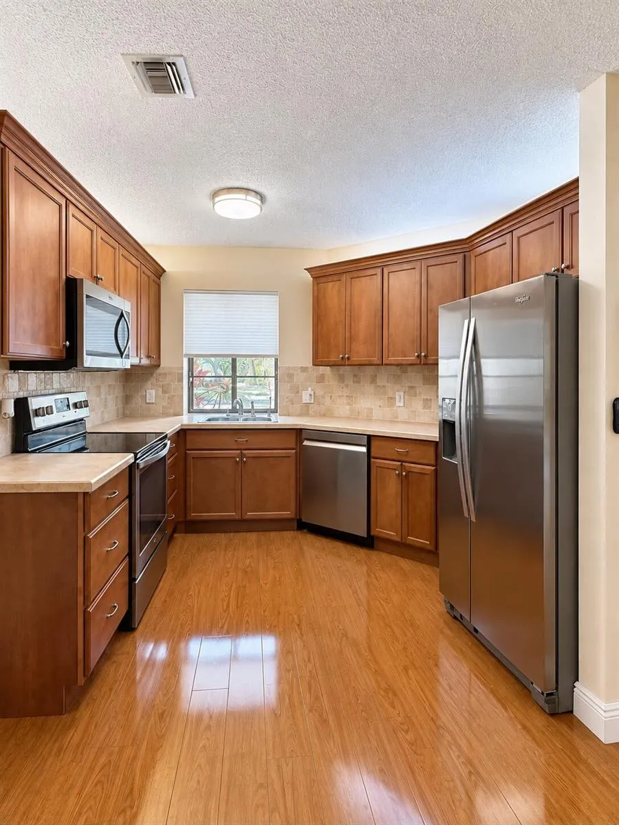 5115 EUROPA DRIVE #B Boynton Beach, FL 33437