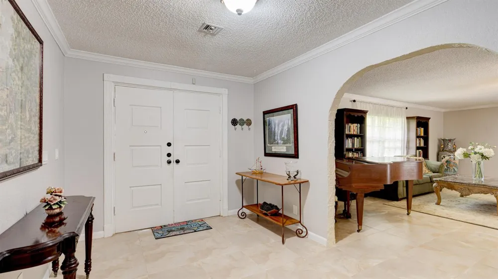 1616 E ROAD Loxahatchee, FL 33470