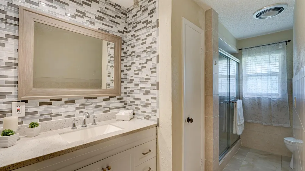 1616 E ROAD Loxahatchee, FL 33470