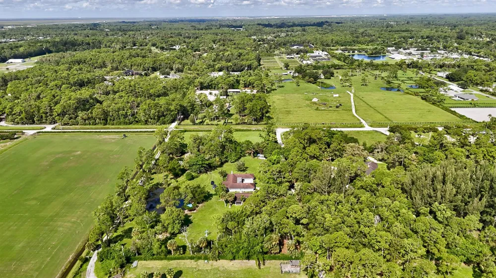 1616 E ROAD Loxahatchee, FL 33470