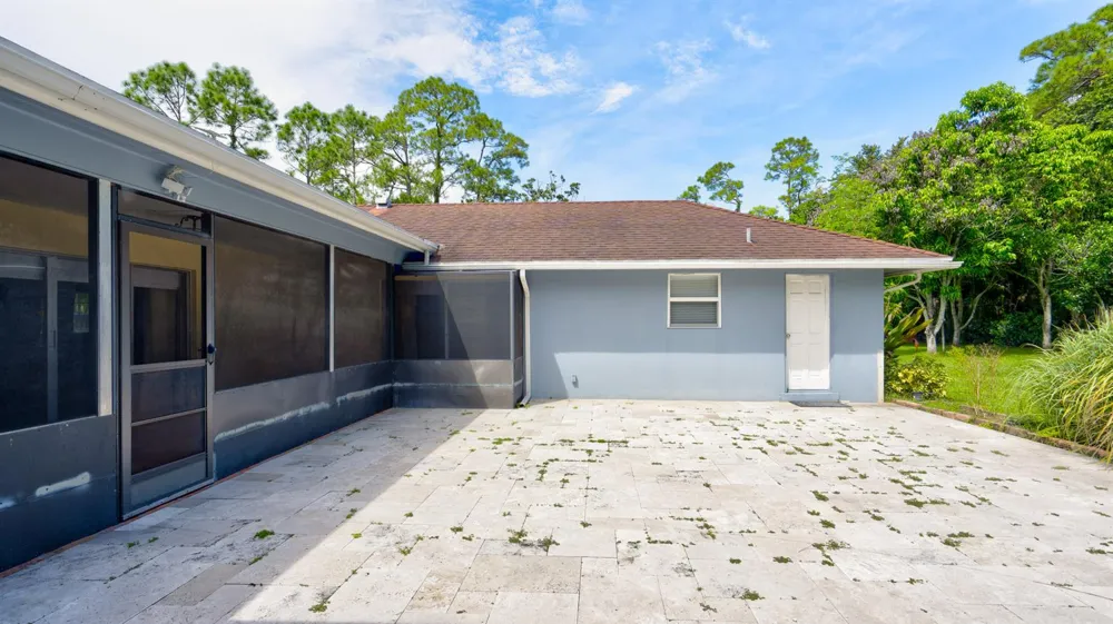 1616 E ROAD Loxahatchee, FL 33470