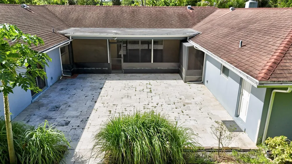 1616 E ROAD Loxahatchee, FL 33470