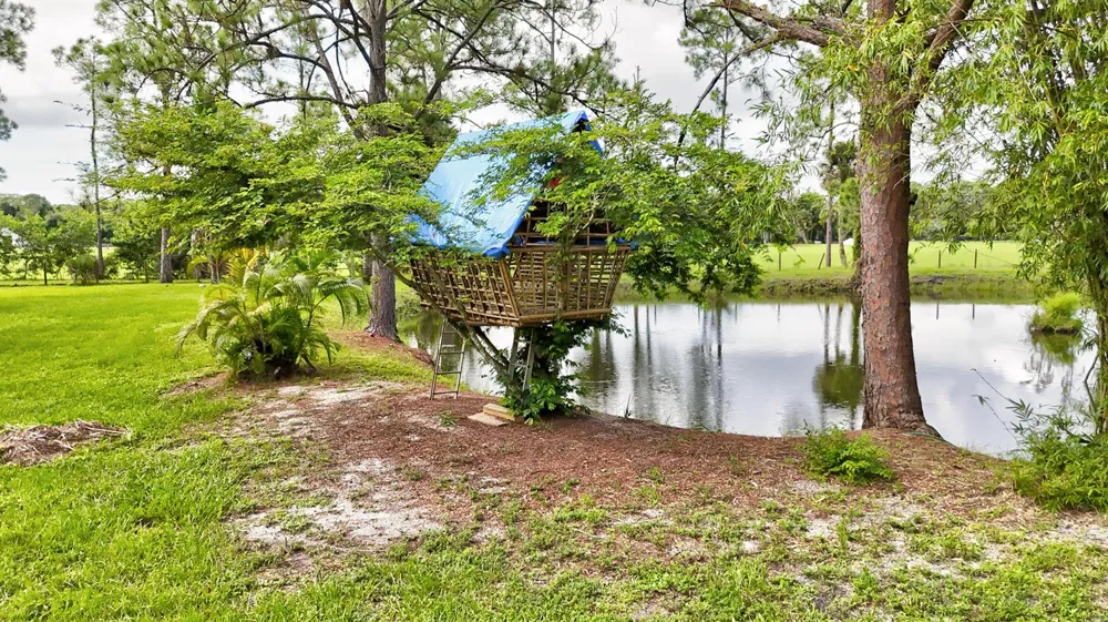 1616 E ROAD Loxahatchee, FL 33470