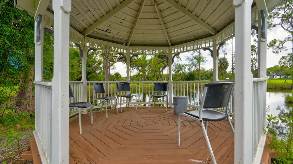 1616 E ROAD Loxahatchee, FL 33470