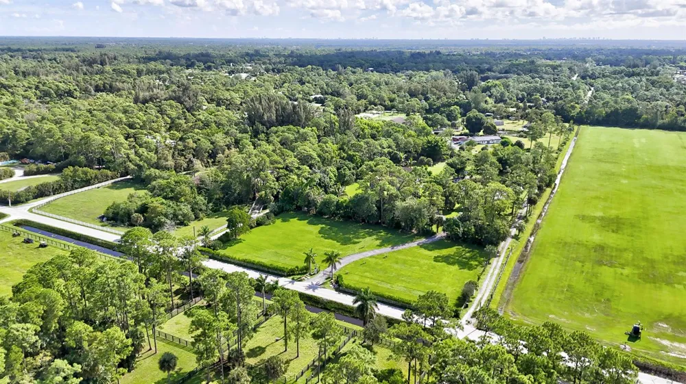 1616 E ROAD Loxahatchee, FL 33470