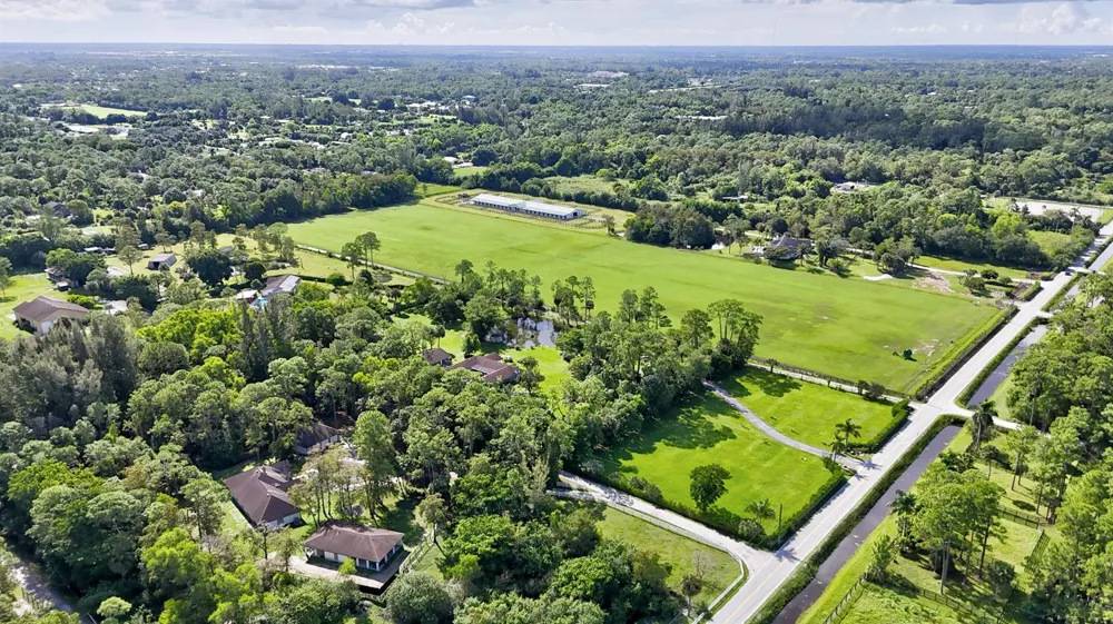 1616 E ROAD Loxahatchee, FL 33470