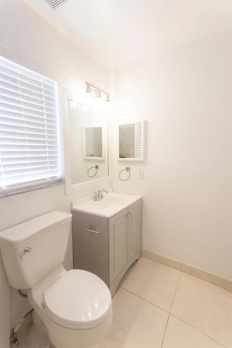 6788 Las Colinas Street Lake Worth, FL 33463