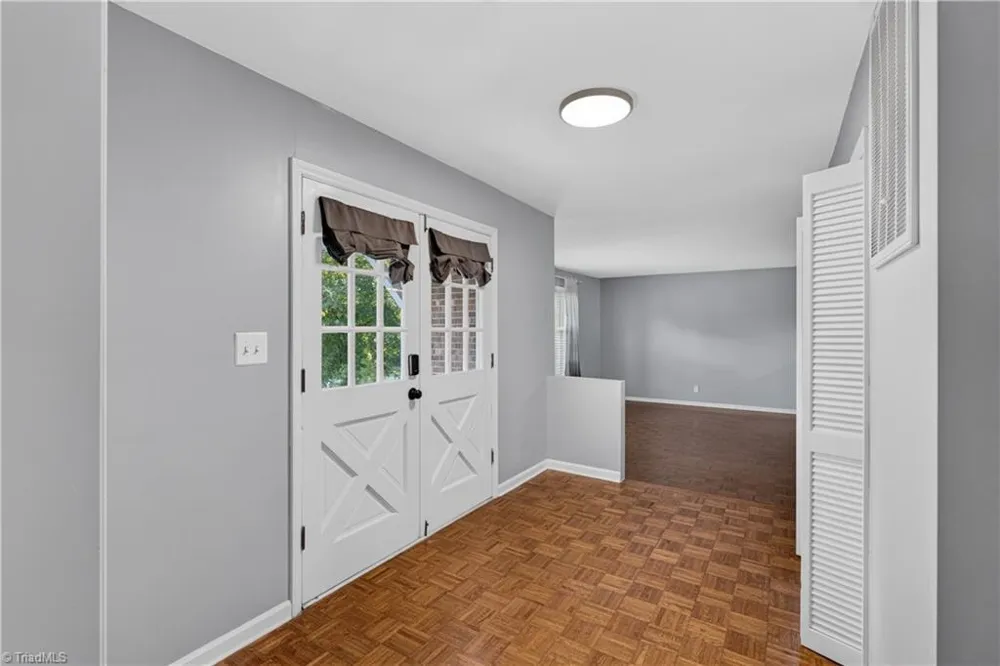 3936 Creekview Drive Trinity, NC 27370