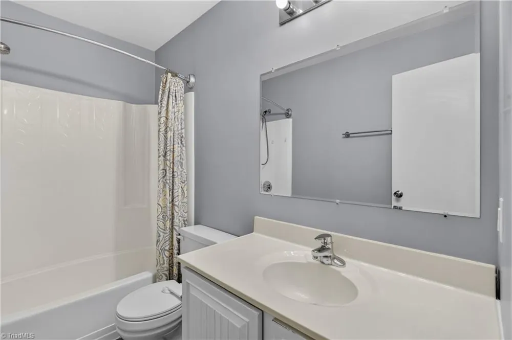 3936 Creekview Drive Trinity, NC 27370