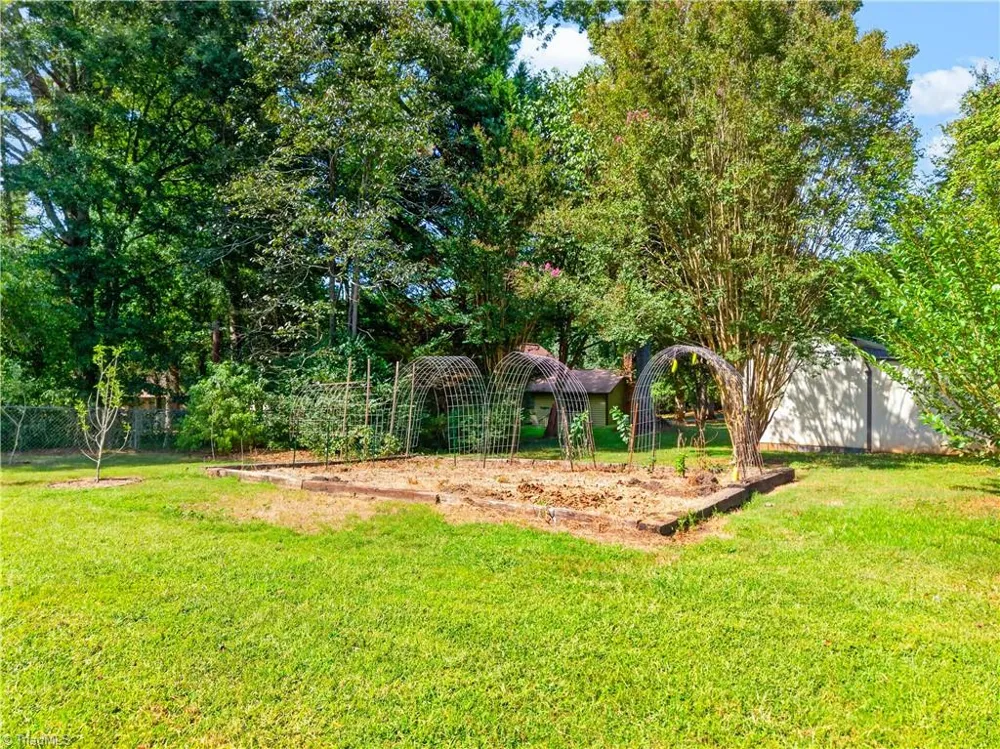 3936 Creekview Drive Trinity, NC 27370