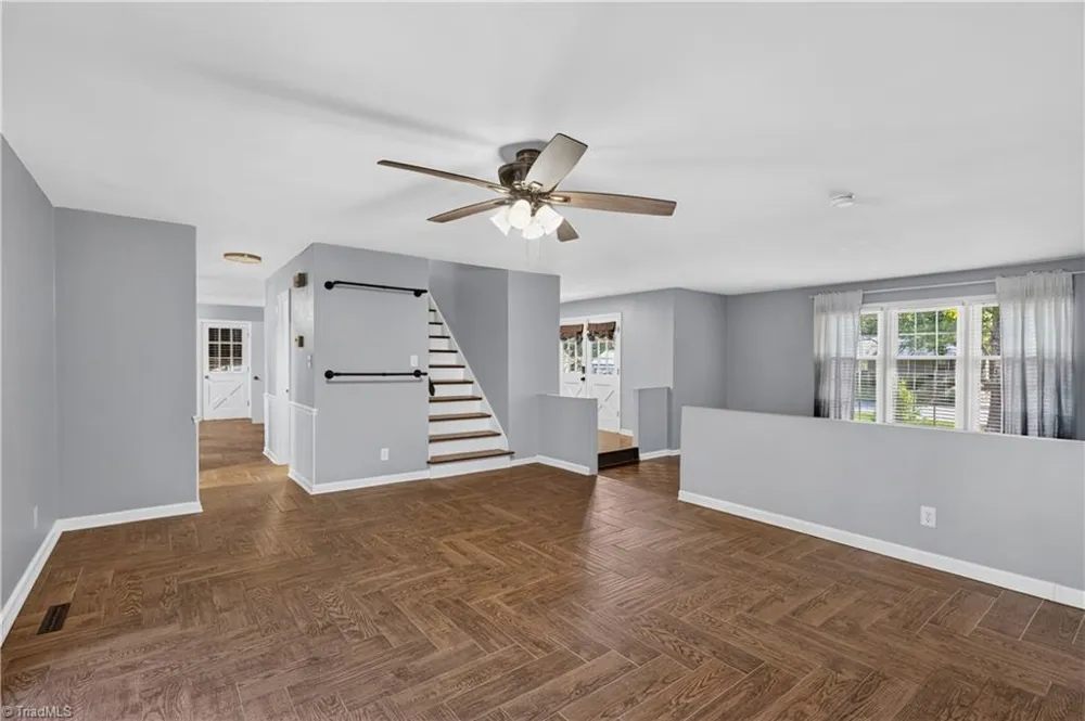 3936 Creekview Drive Trinity, NC 27370