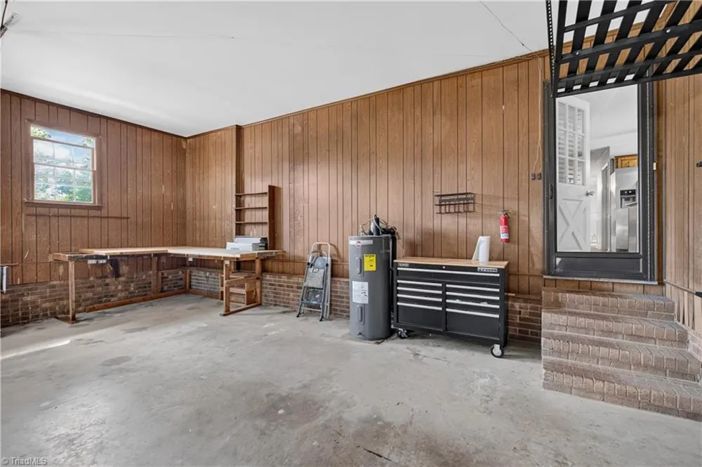 3936 Creekview Drive Trinity, NC 27370