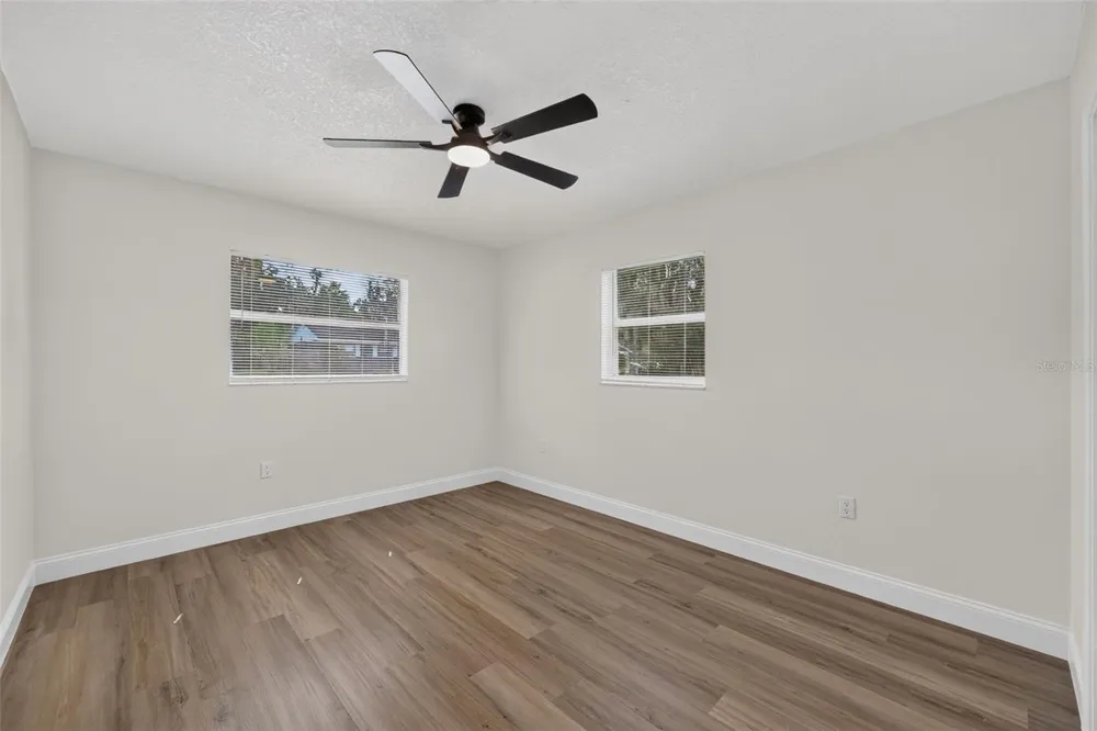 6029 CHRISTINA DRIVE E Lakeland, FL 33813
