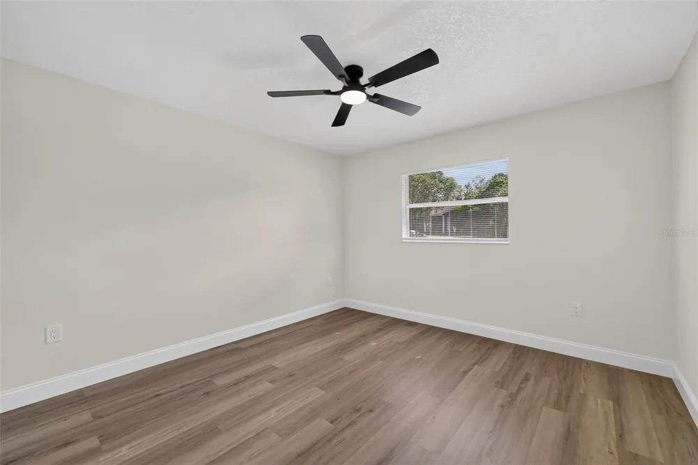 6029 CHRISTINA DRIVE E Lakeland, FL 33813