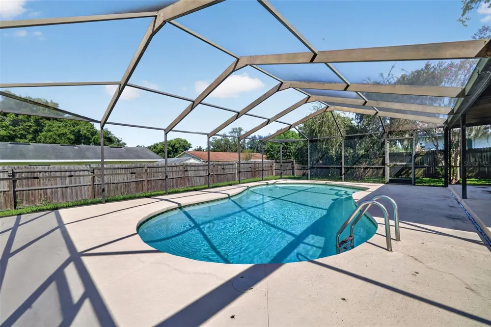 6029 CHRISTINA DRIVE E Lakeland, FL 33813