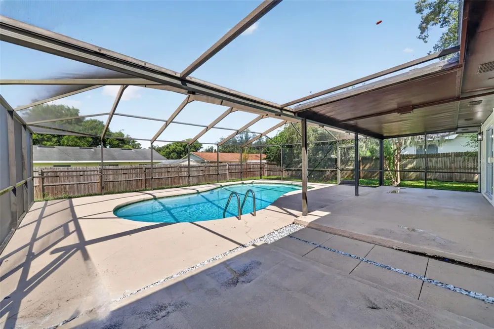 6029 CHRISTINA DRIVE E Lakeland, FL 33813