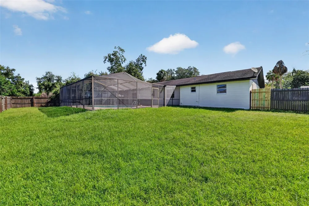 6029 CHRISTINA DRIVE E Lakeland, FL 33813