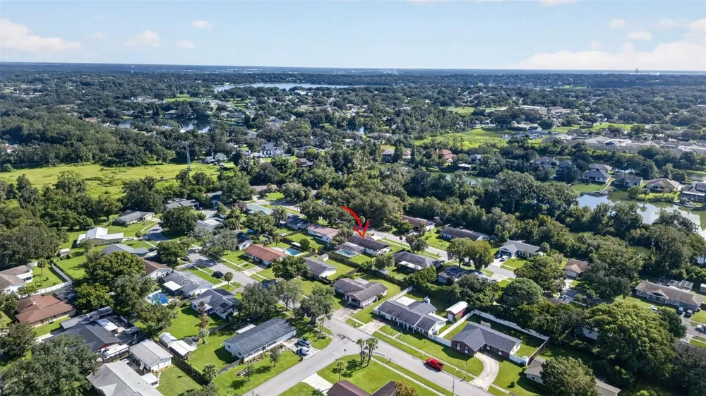 6029 CHRISTINA DRIVE E Lakeland, FL 33813