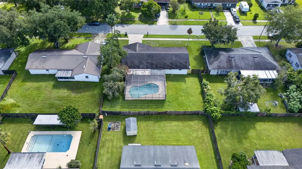 6029 CHRISTINA DRIVE E Lakeland, FL 33813