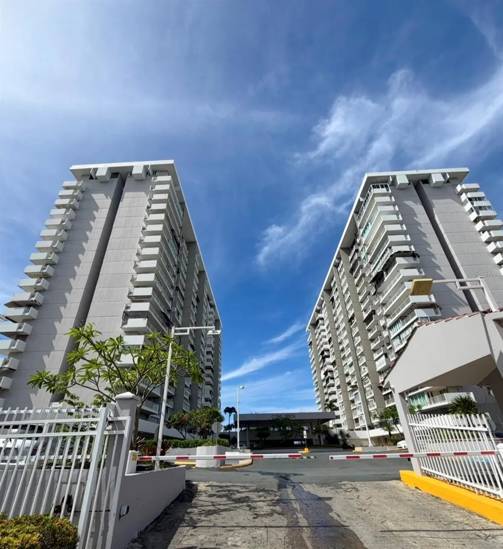 5859 ISLA VERDE AVENUE #1907 Carolina, PR 00979