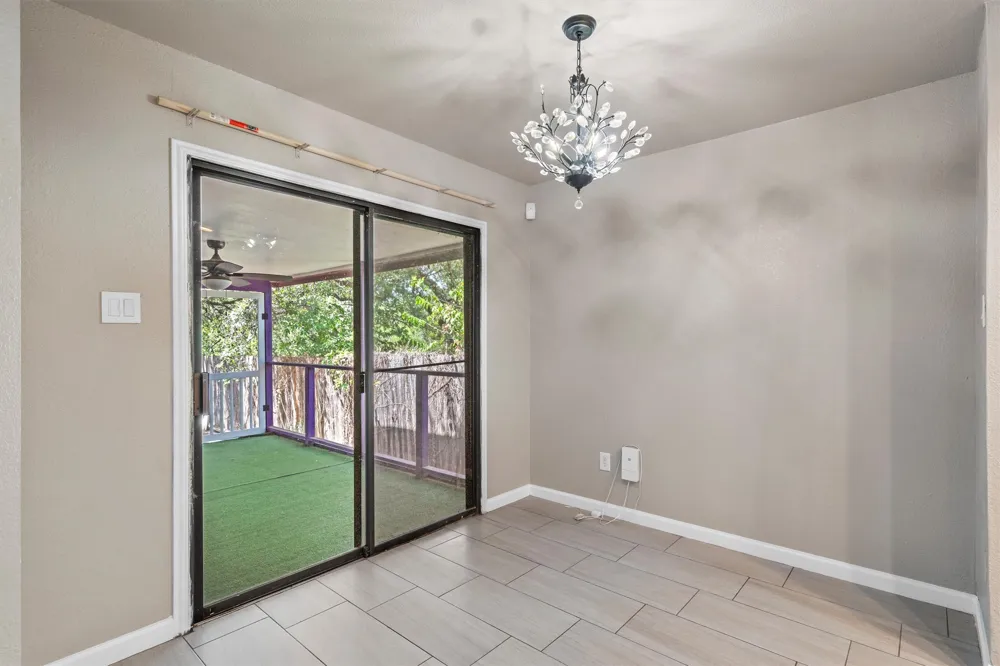 1131 Byers Lane Austin, TX 78753