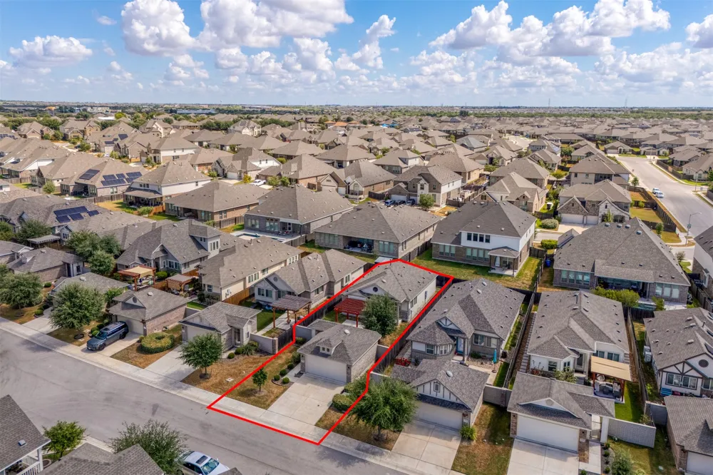 17921 Lungo Street Pflugerville, TX 78660