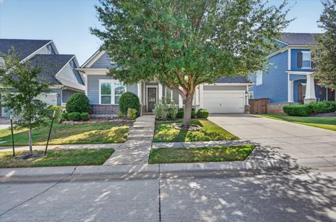940 Crimson Road