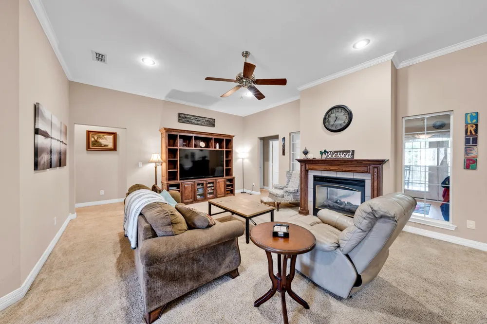3808 Clarkway Place Longview, TX 75605