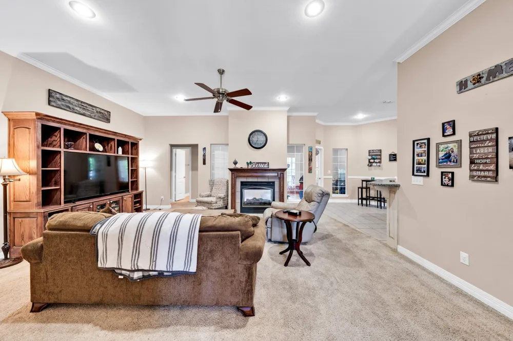 3808 Clarkway Place Longview, TX 75605