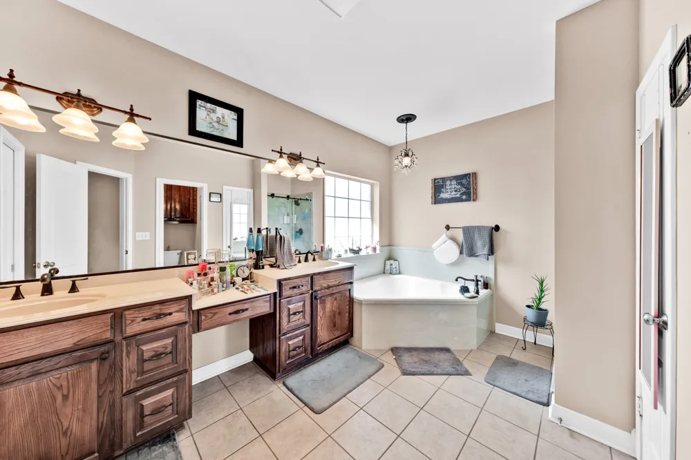 3808 Clarkway Place Longview, TX 75605