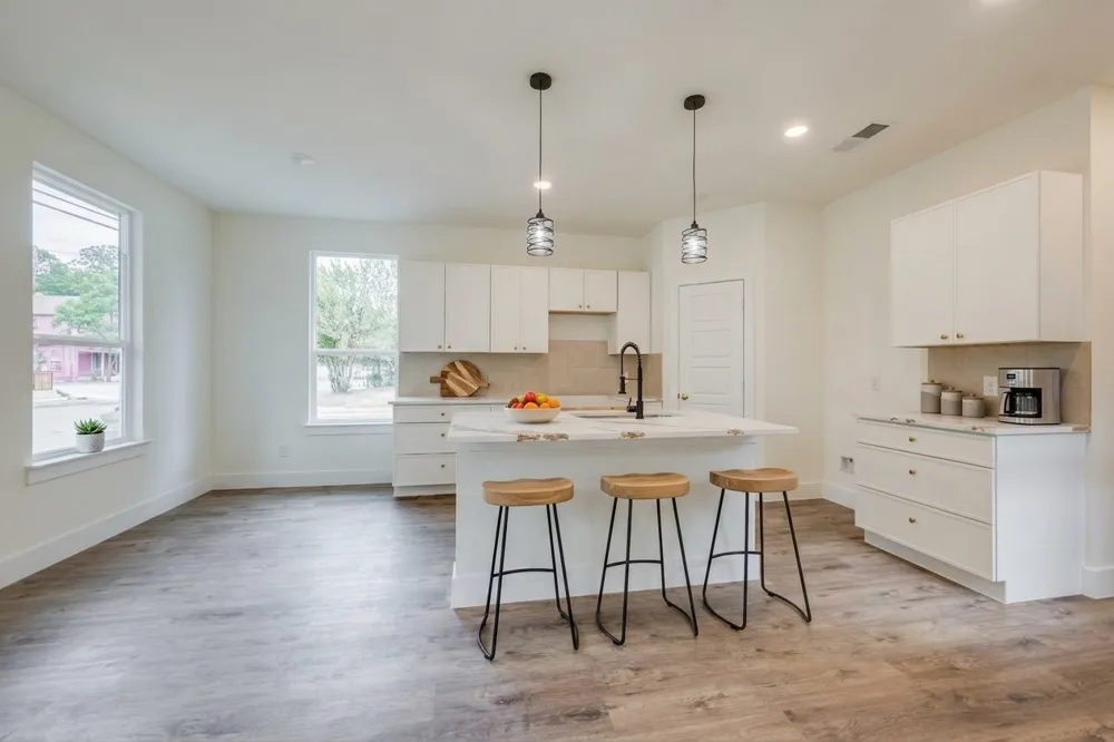 3830 Colonial Dallas, TX 75215