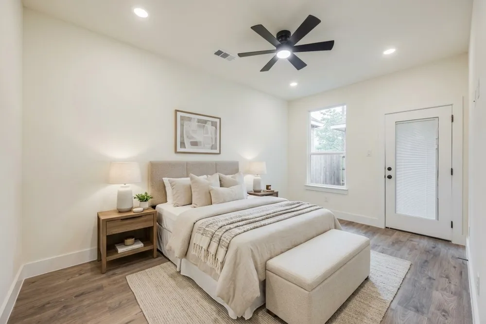 3830 Colonial Dallas, TX 75215