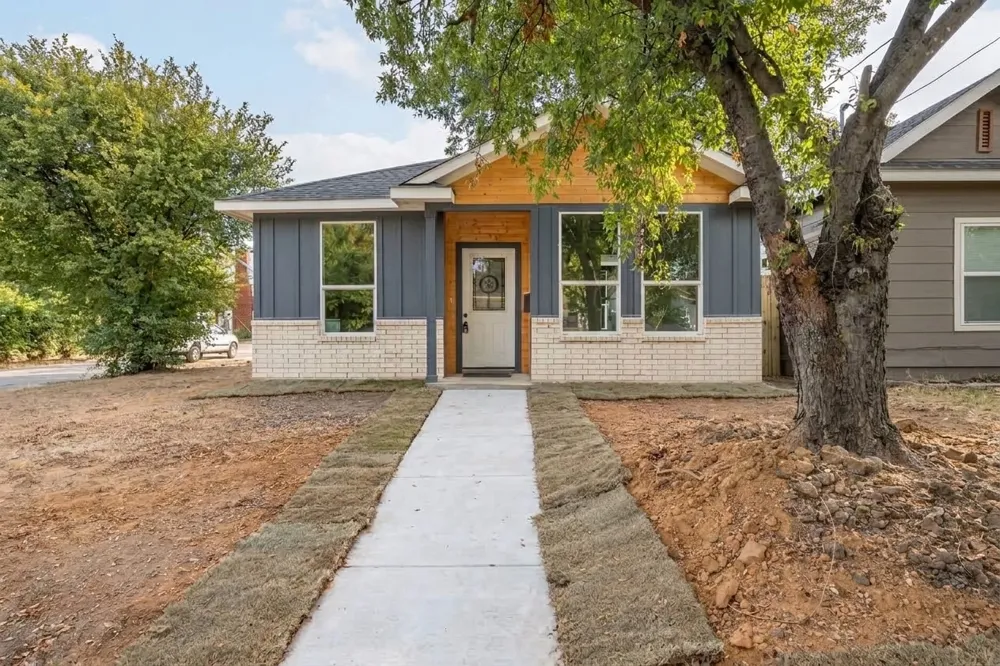 3830 Colonial Dallas, TX 75215