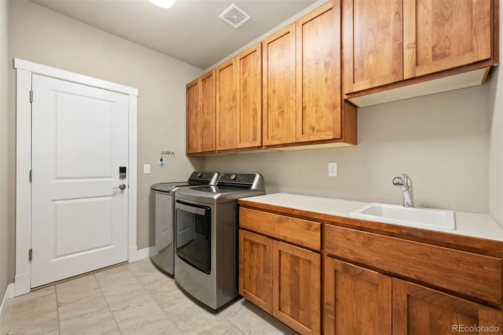 109 Scenic Court Loveland, CO 80537