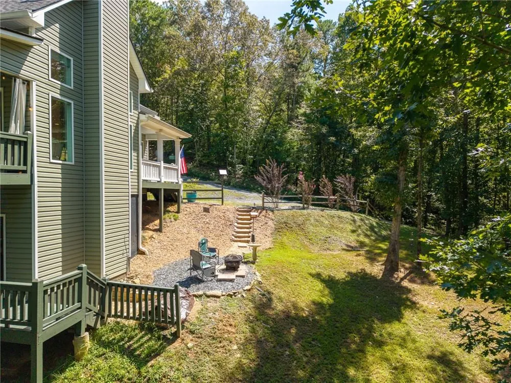 1275 Marie Drive Ellijay, GA 30175