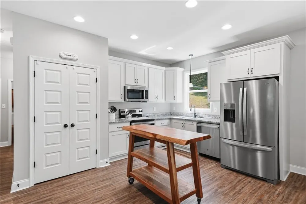 1275 Marie Drive Ellijay, GA 30175