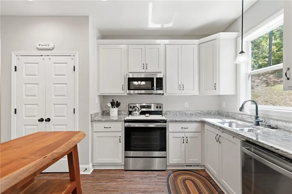 1275 Marie Drive Ellijay, GA 30175