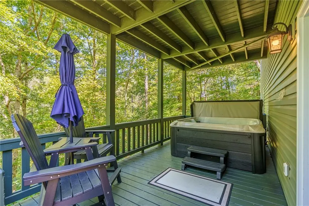 1275 Marie Drive Ellijay, GA 30175