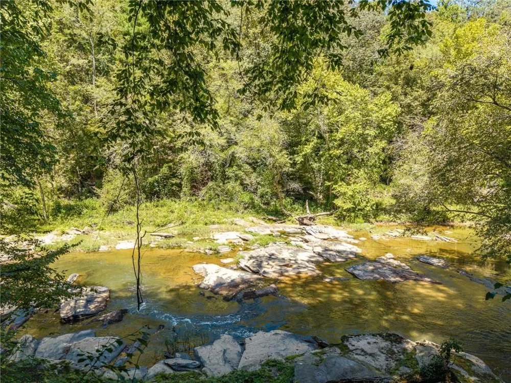 1275 Marie Drive Ellijay, GA 30175