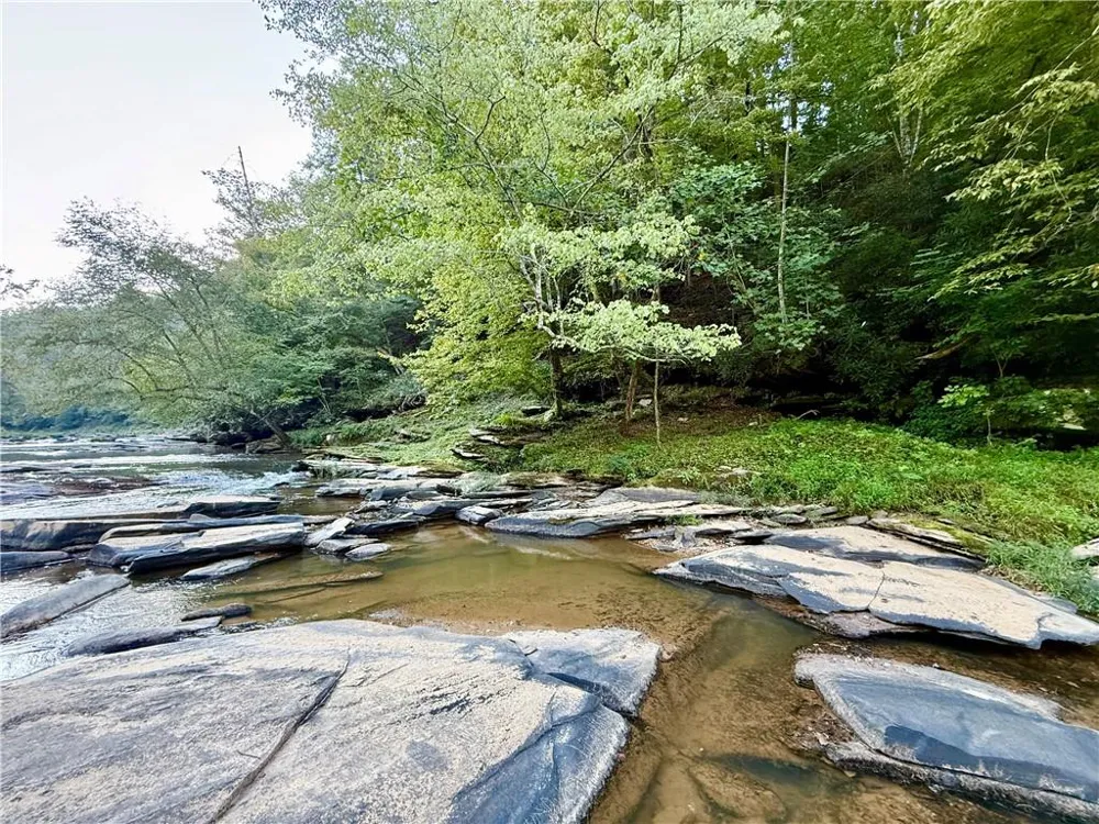 1275 Marie Drive Ellijay, GA 30175
