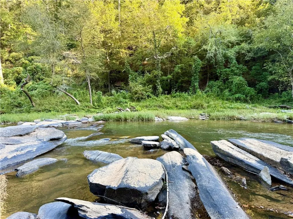 1275 Marie Drive Ellijay, GA 30175