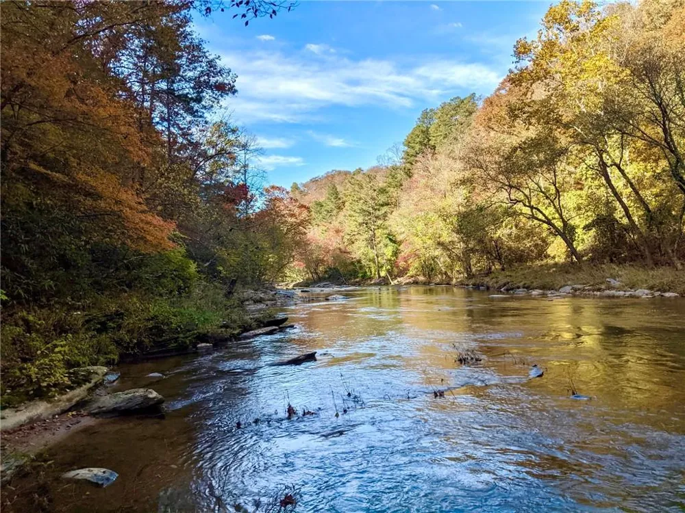 1275 Marie Drive Ellijay, GA 30175