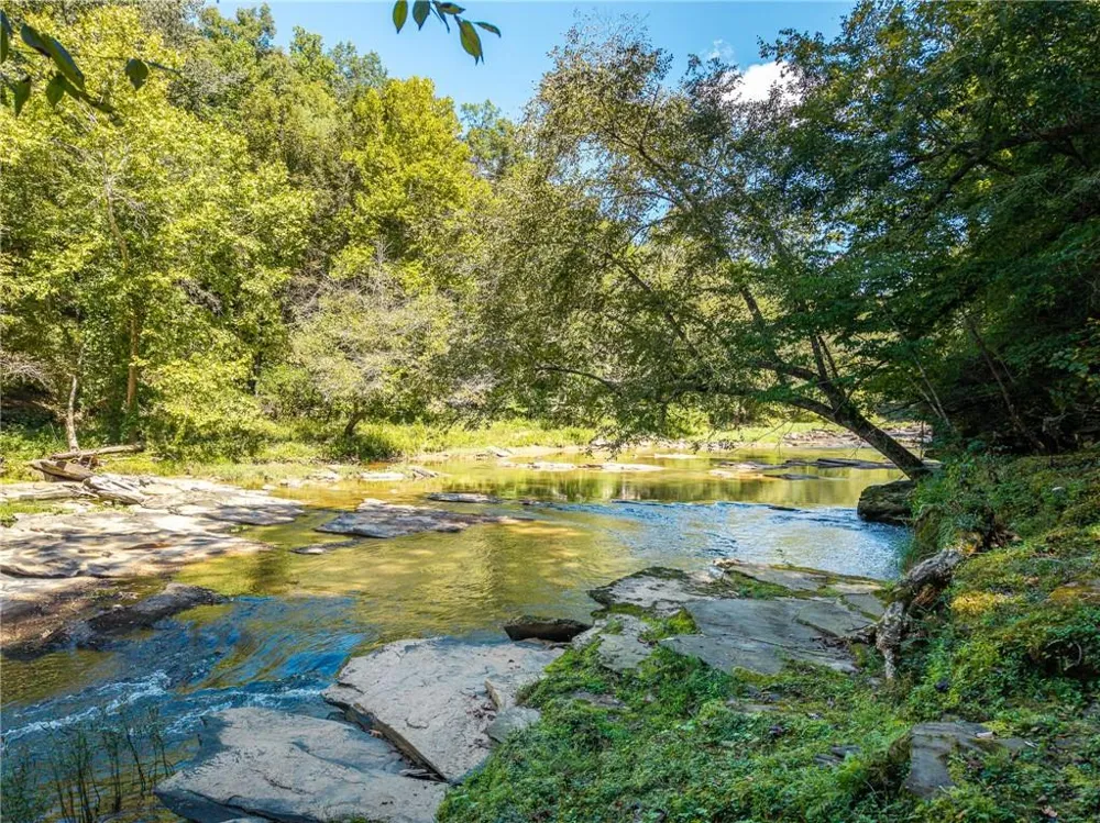 1275 Marie Drive Ellijay, GA 30175