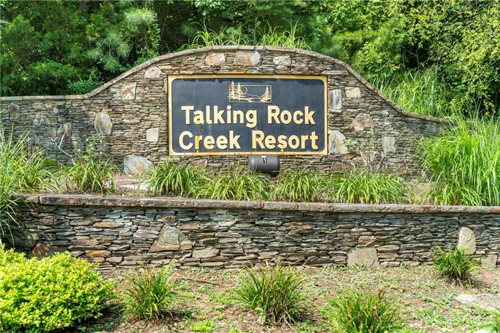 1275 Marie Drive Ellijay, GA 30175