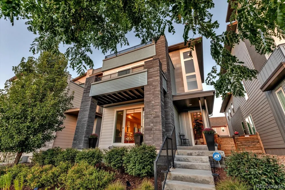 5986 Geneva Street Denver, CO 80238