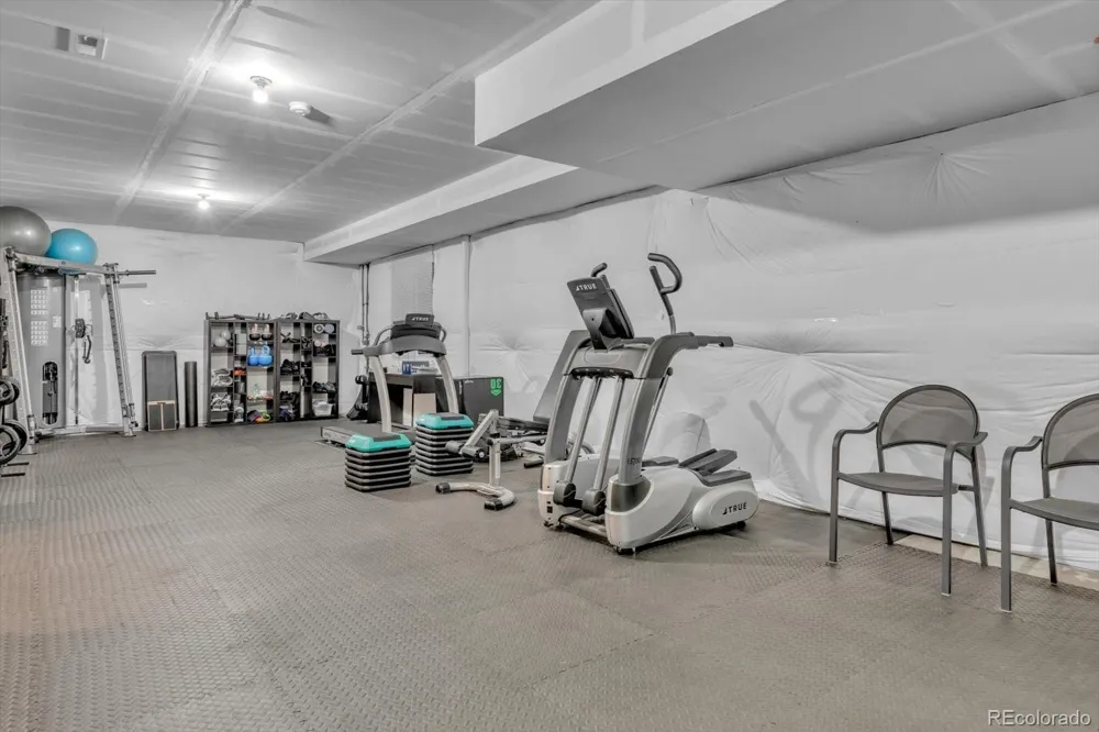 5986 Geneva Street Denver, CO 80238