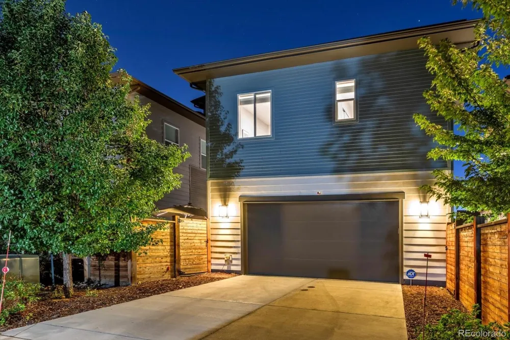 5986 Geneva Street Denver, CO 80238
